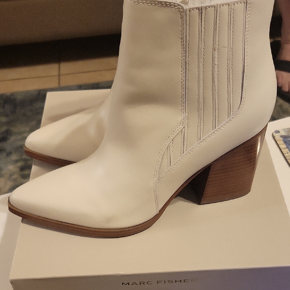 Marc Fisher Ivory Mayden Leather Ankle Booties - Picture 7 of 8